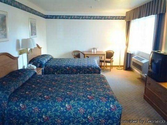 Prospector Hotel & Casino Ийли Стая снимка